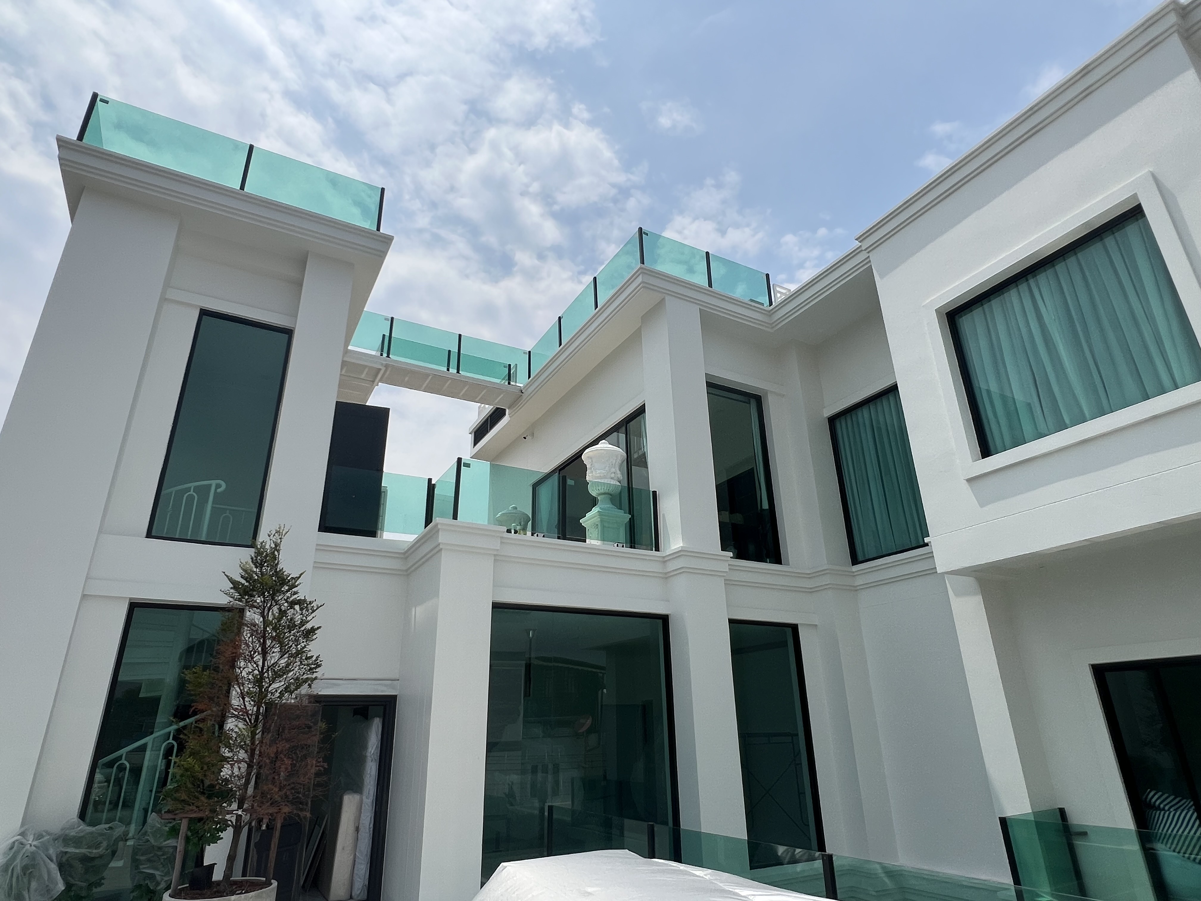 home01.jpg